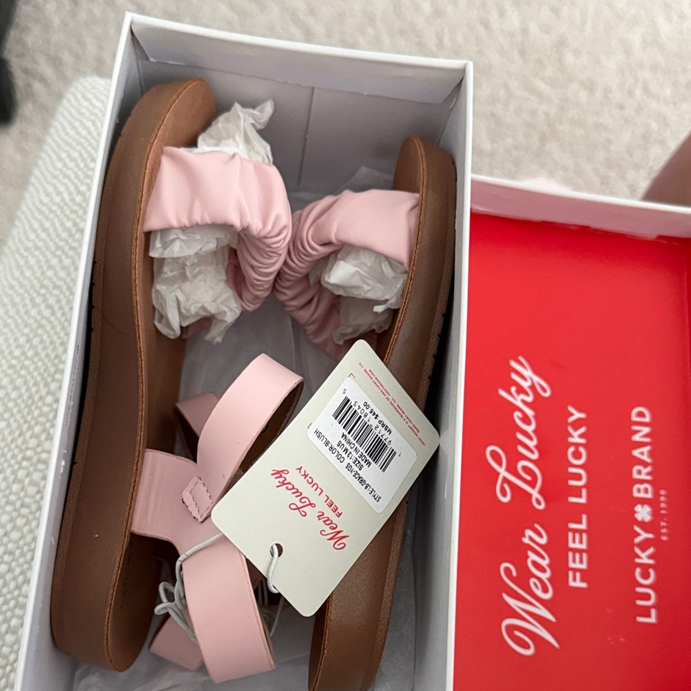 Lucky Brand Girls Pink Ruched Strap Sandals with Brown Sole